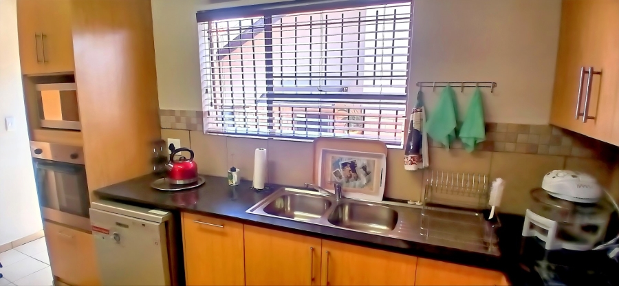 1 Bedroom Property for Sale in Langenhovenpark Free State